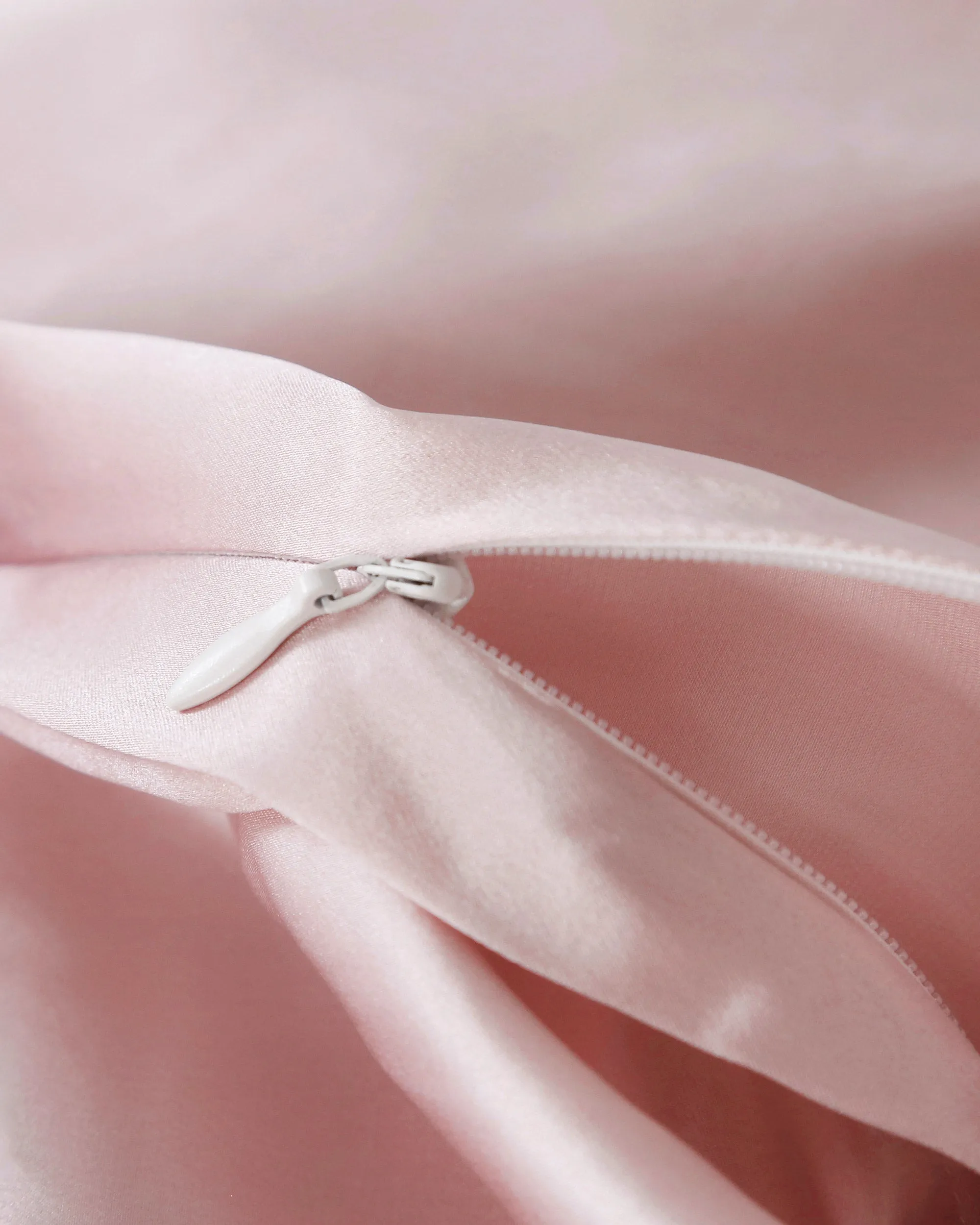 22 MM 4PCS Silk Sheets Set