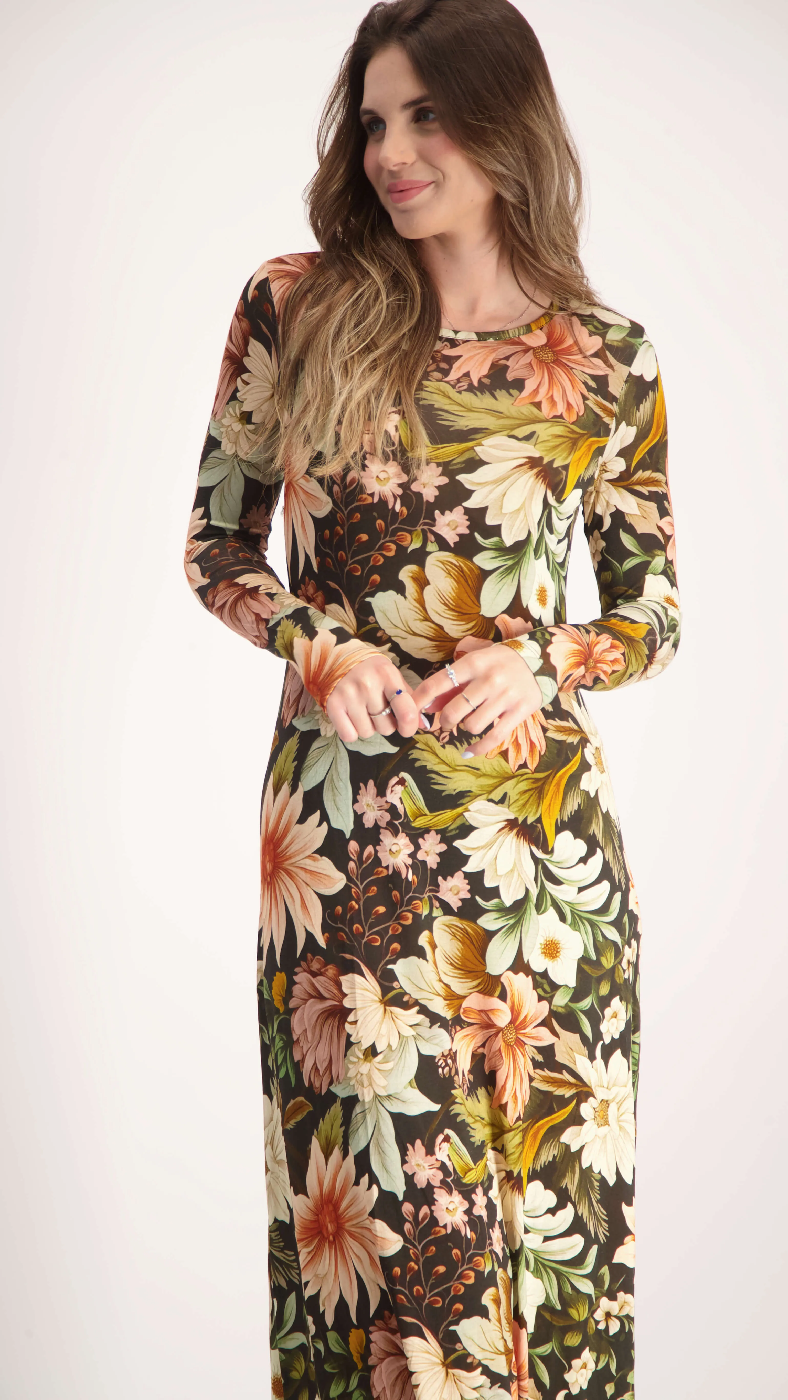 A-line Maxi Dress / Black Flowers