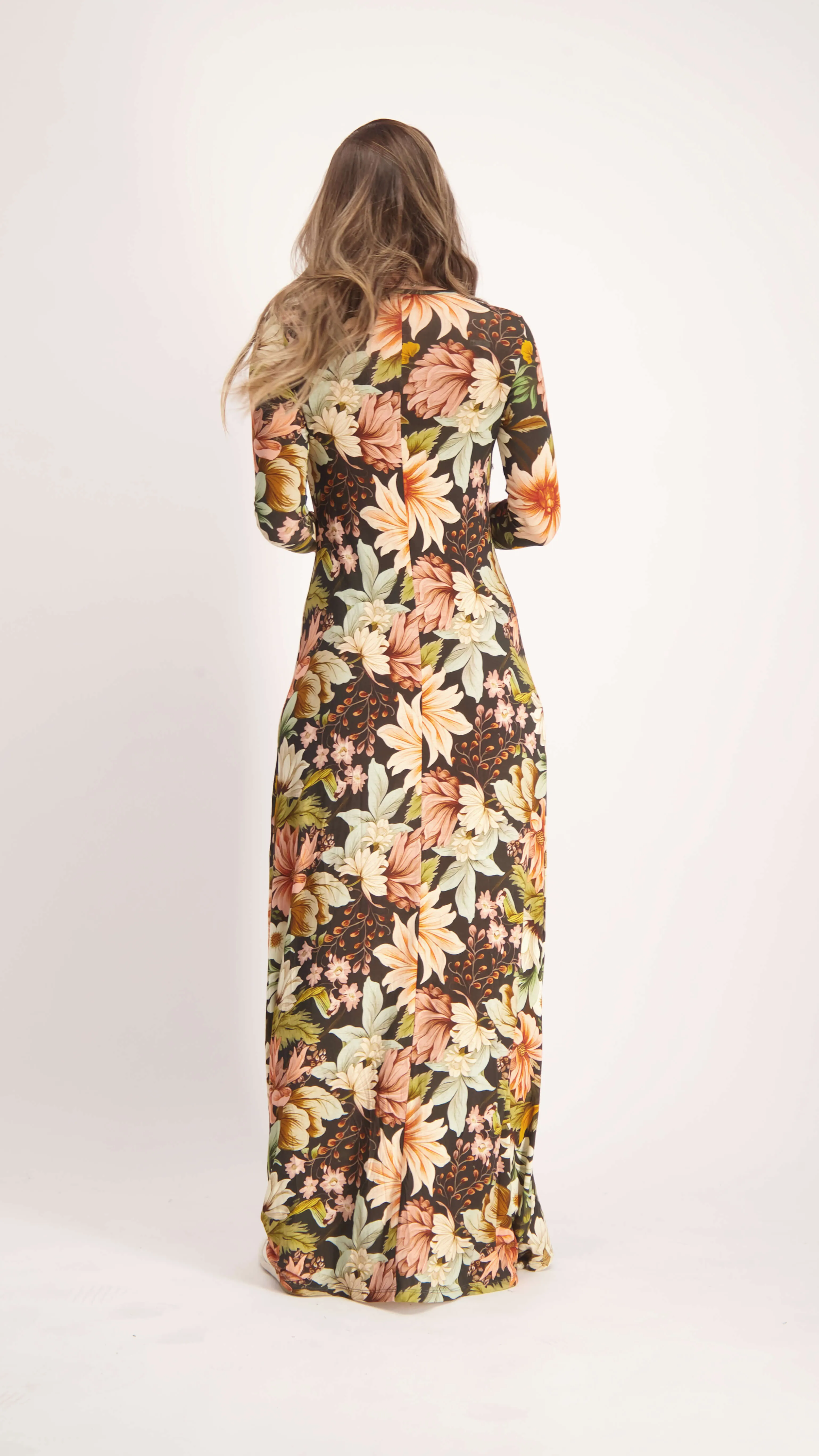 A-line Maxi Dress / Black Flowers