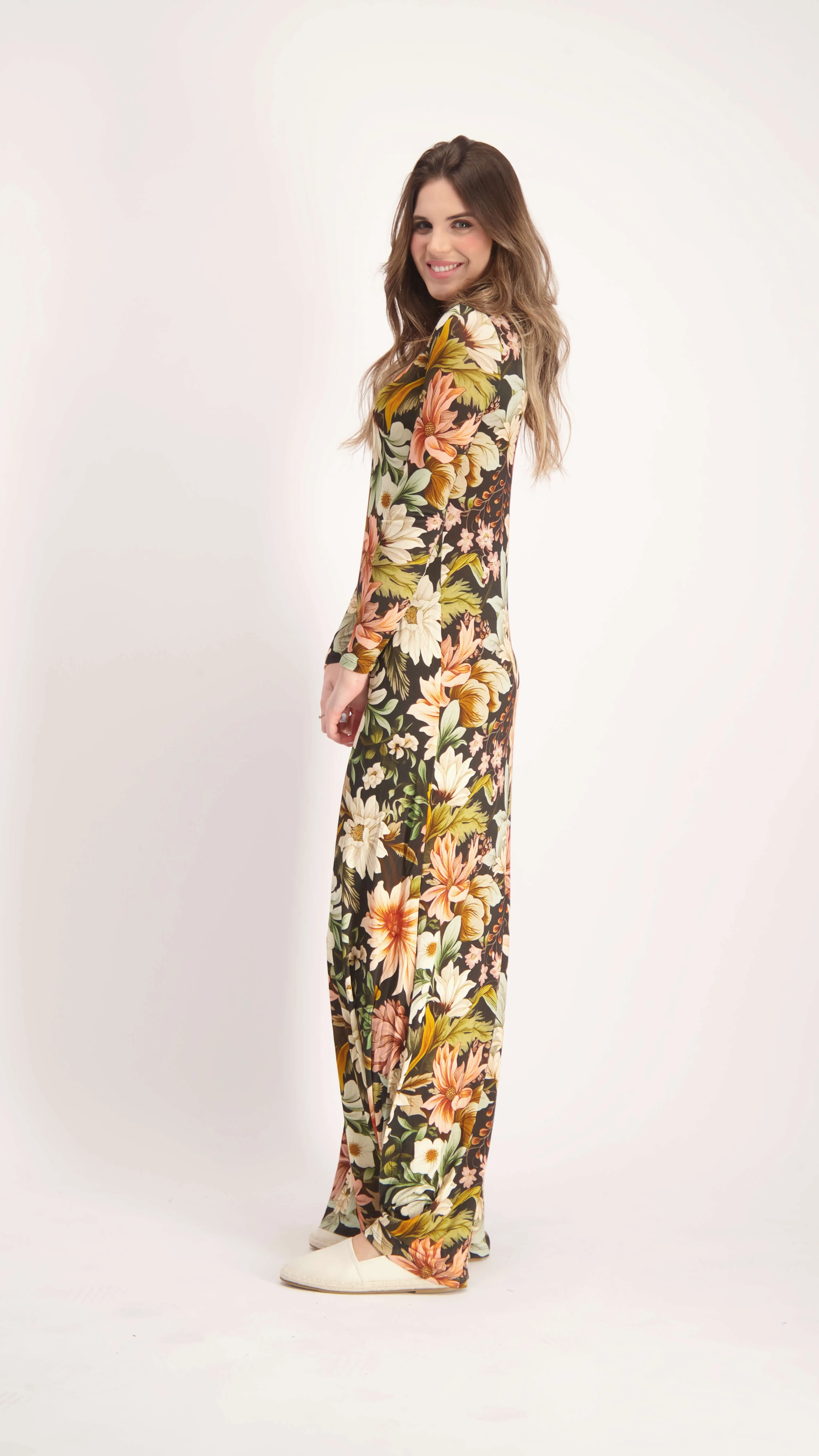 A-line Maxi Dress / Black Flowers