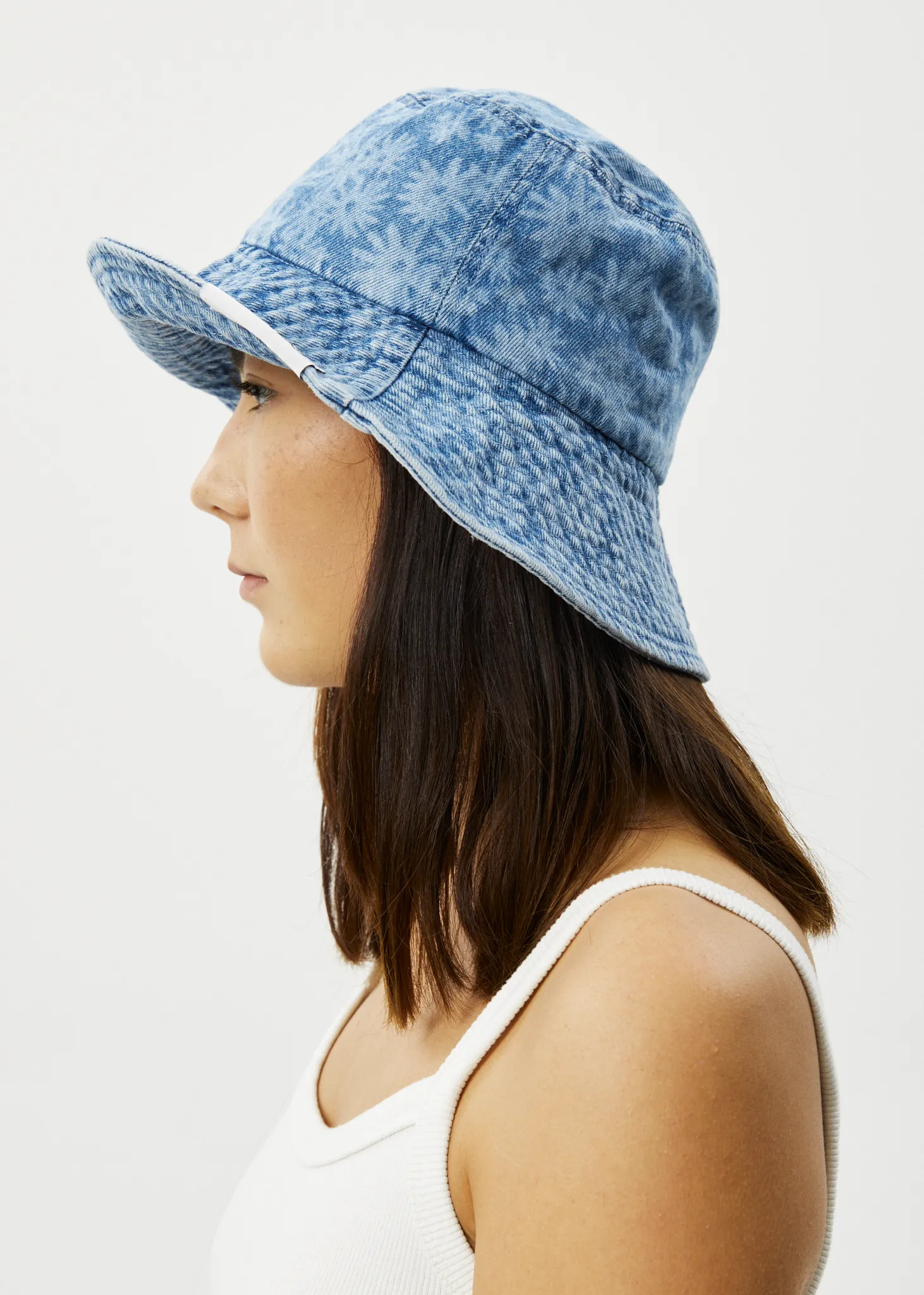 AFENDS Unisex Fink - Denim Wide Brim Bucket Hat - Worn Blue Daisy