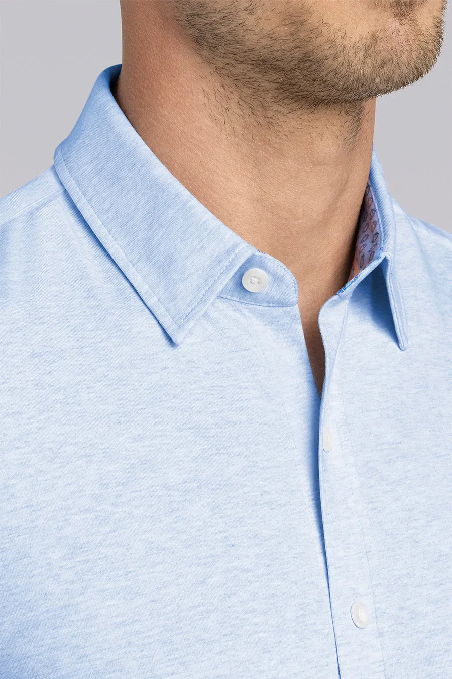 Focus in Icy Cotton