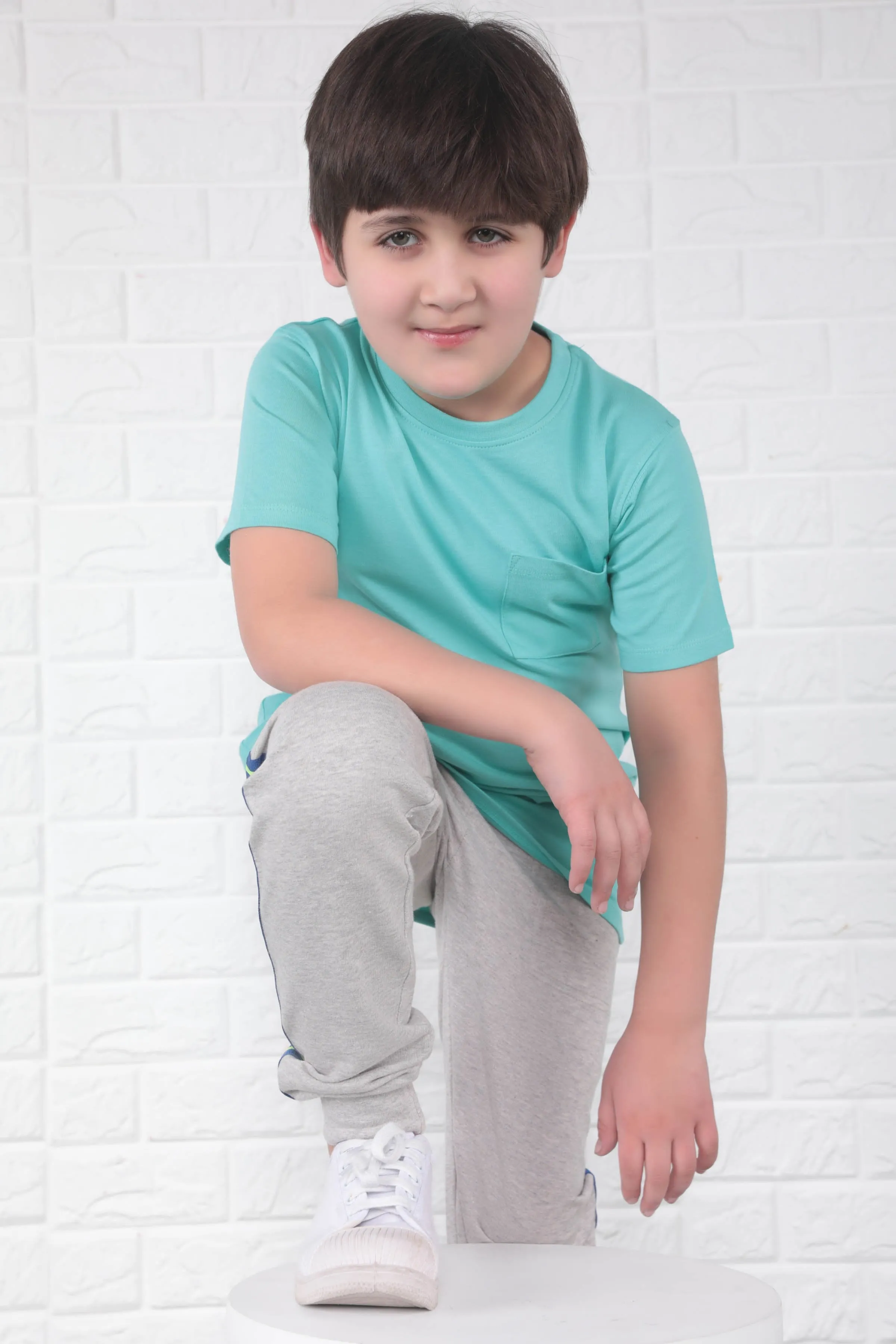 Grey Round-neck T-shirt