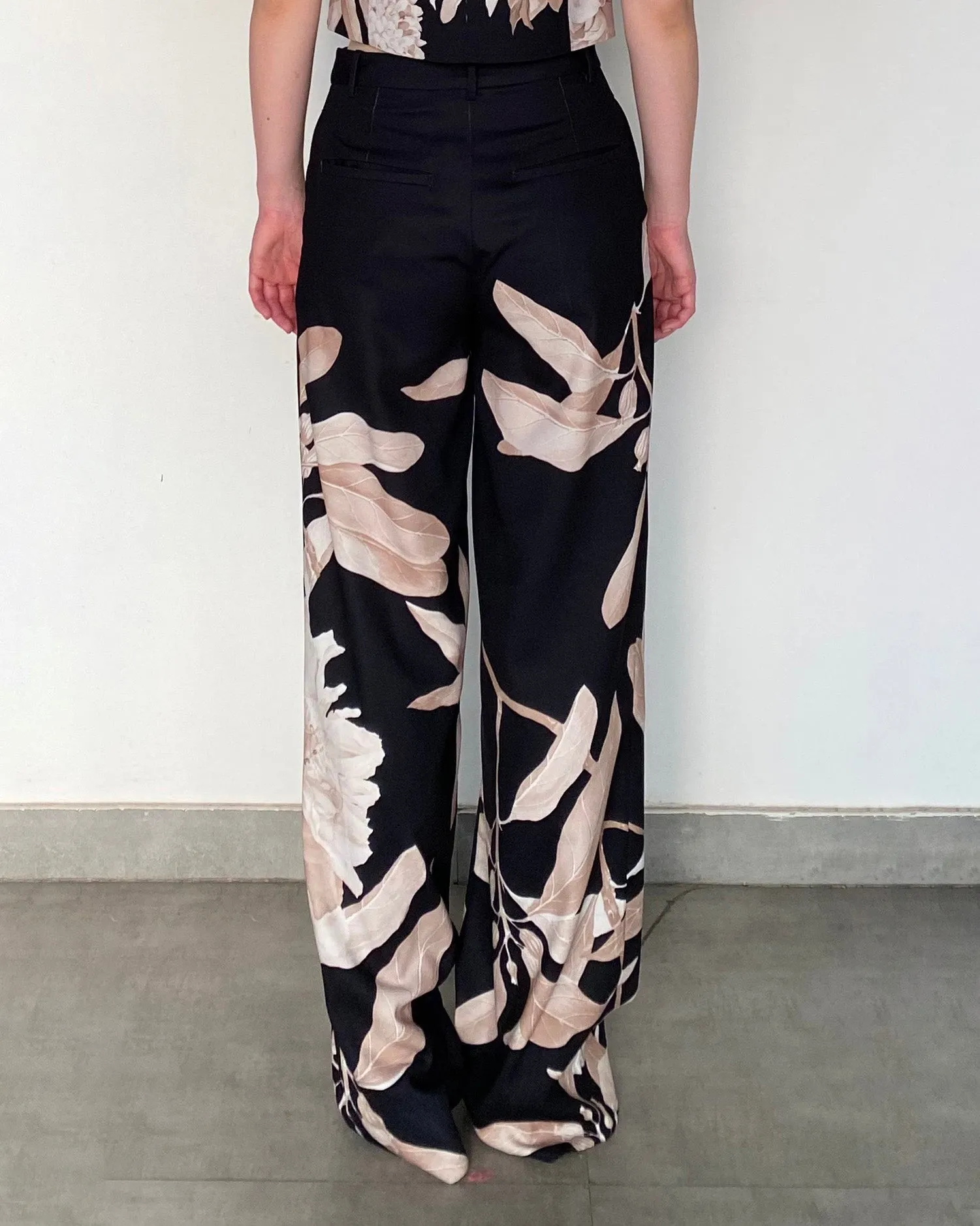 Hemant & Nandita Niru Flared Pants
