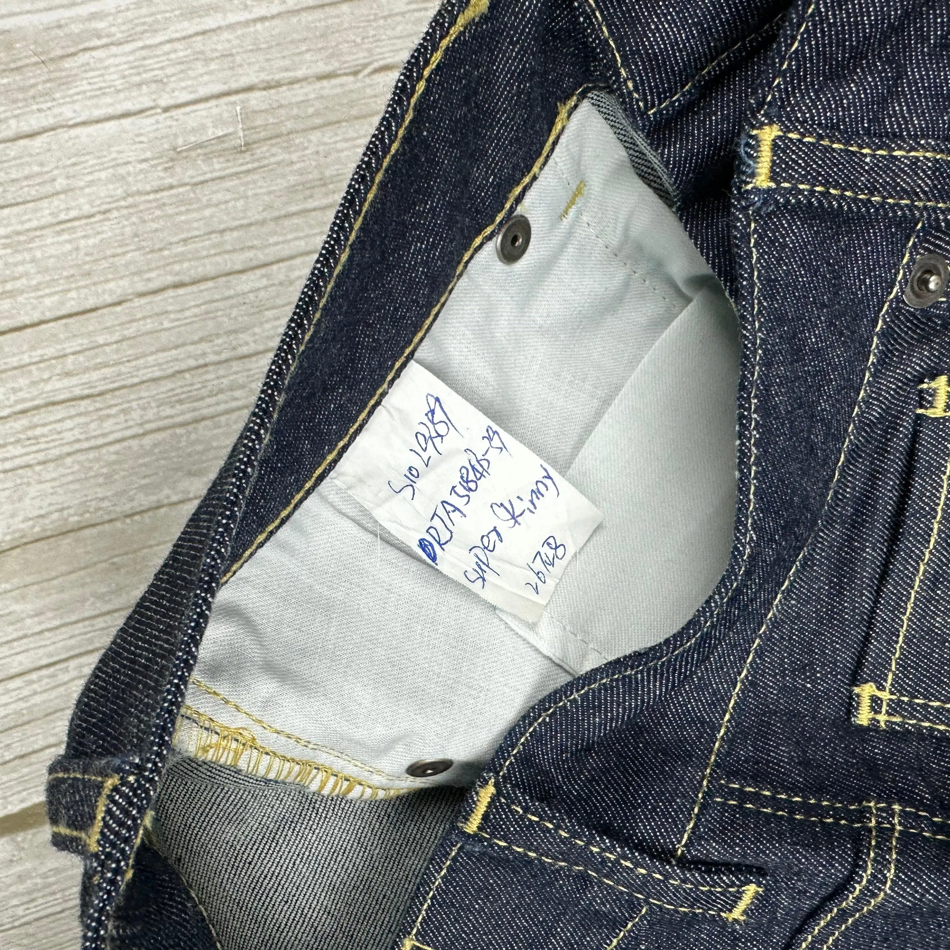 NEW -Ksubi Super Slim Straight Jeans- Size 26