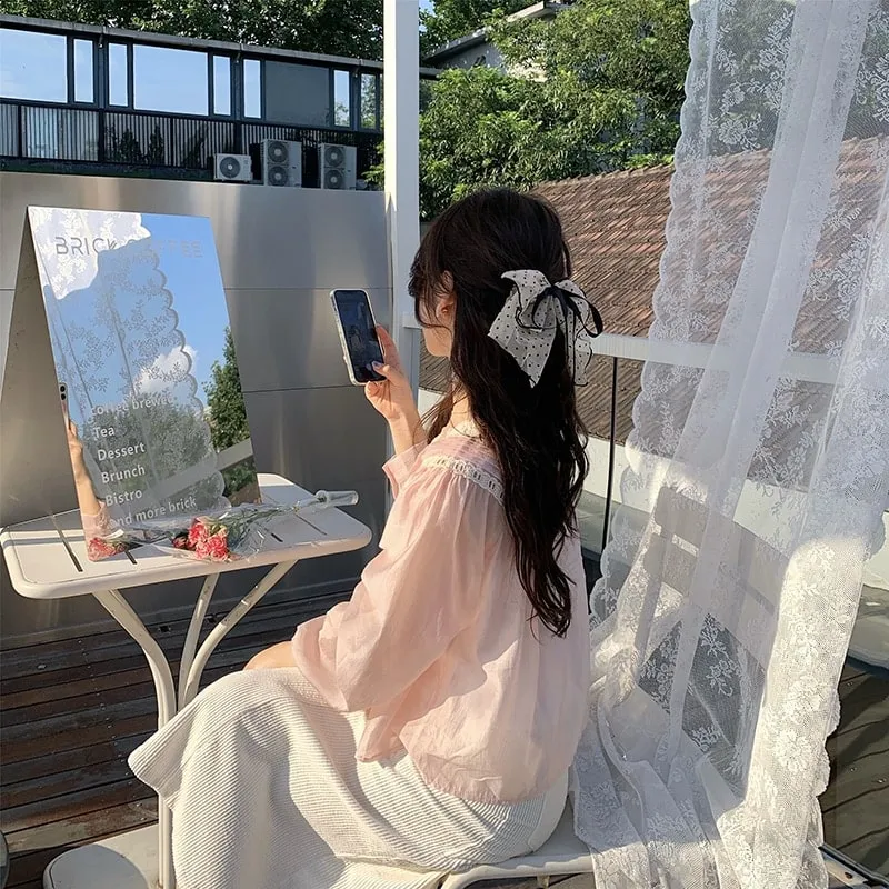 Pink Vintage Lace Bow Lolita Blouse