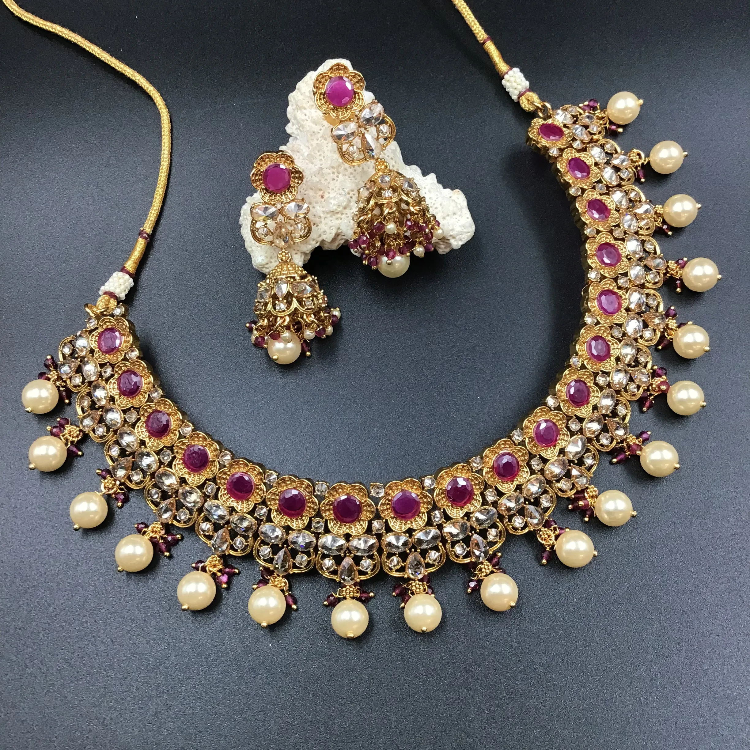Round Neck Gold Plated Necklace Set 12947-28