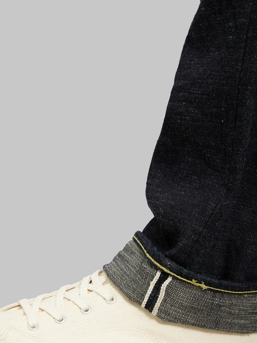 The Strike Gold 5103 15oz Slub Grey Weft Regular Straight Jeans